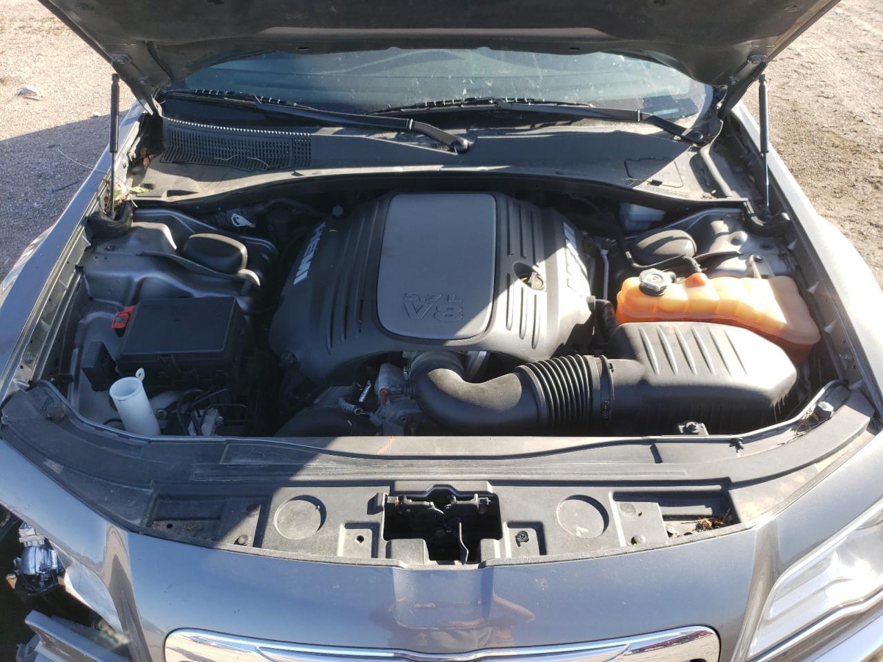 2012 Chrysler 300C VIN: 2C3CCAKT2CH179874 Lot: 71142403