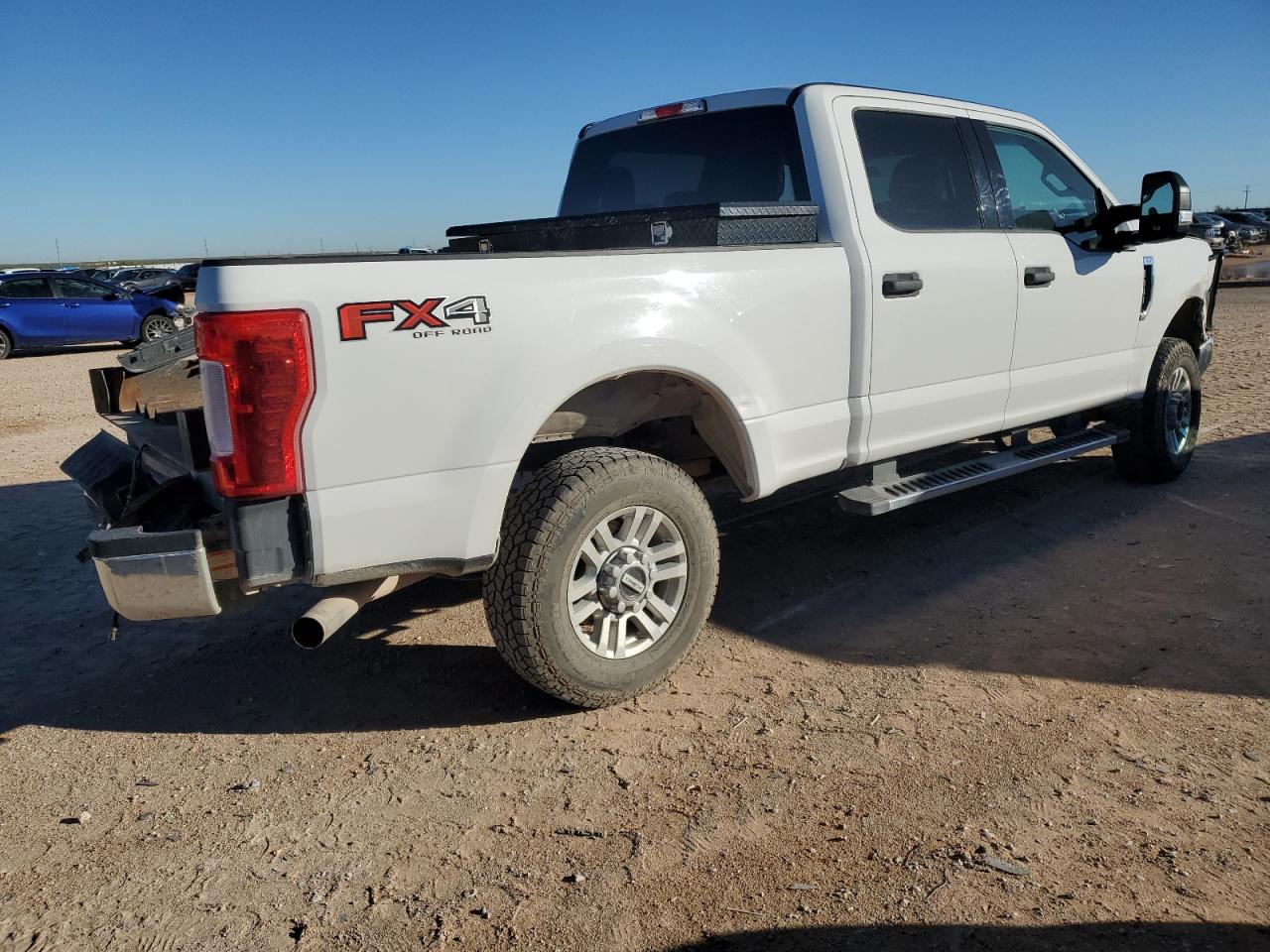 1FT7W2B63JEB59643 2018 Ford F250 Super Duty