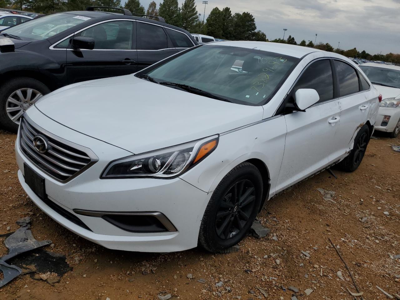 2016 Hyundai Sonata - Image 1