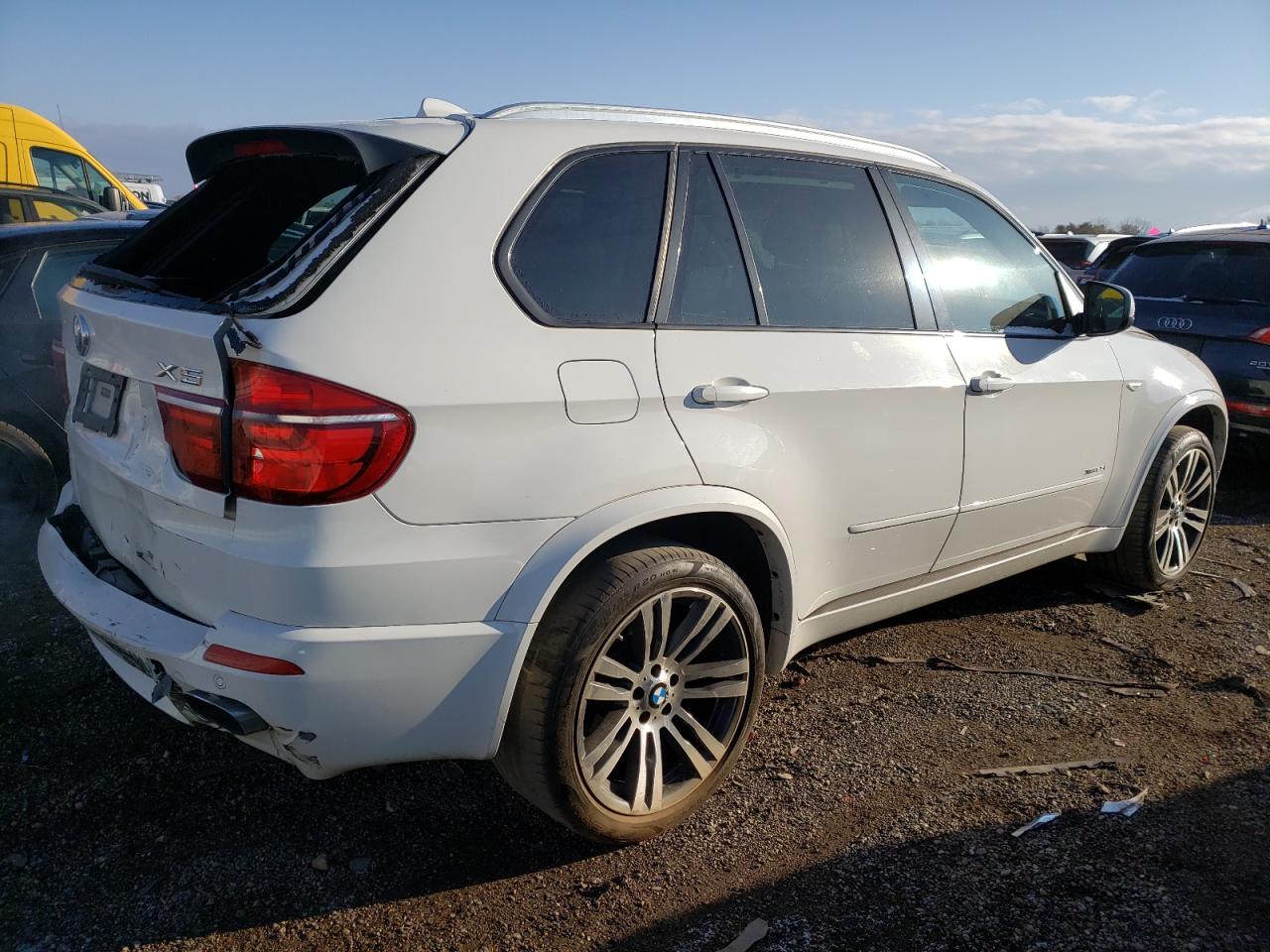 5UXZV4C52D0E11737 2013 BMW X5 xDrive35I