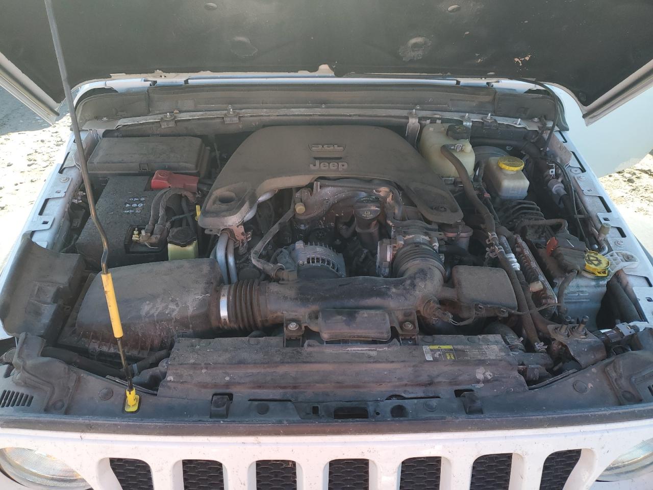 2018 Jeep Wrangler Unlimited Sport VIN: 1C4HJXDG7JW145924 Lot: 79872934