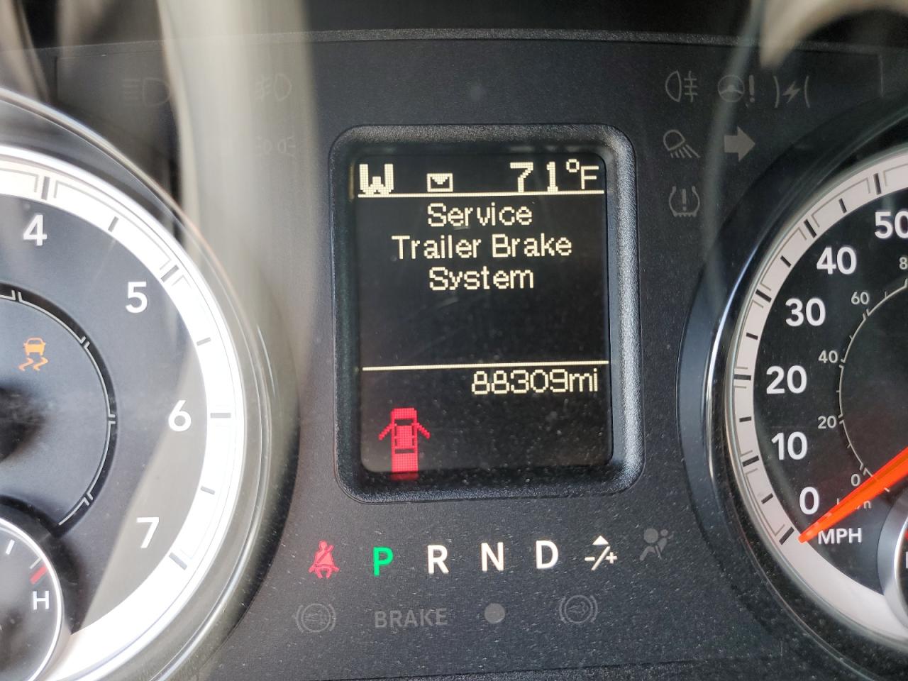 2021 Ram 1500 Classic Tradesman VIN: 3C6RR7KT4MG574221 Lot: 72860863