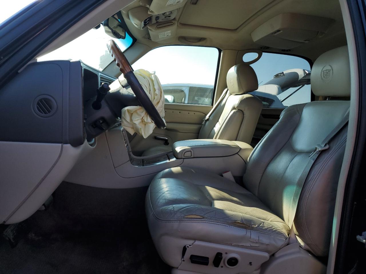 2004 Cadillac Escalade Luxury VIN: 1GYEK63NX4R284503 Lot: 51478885