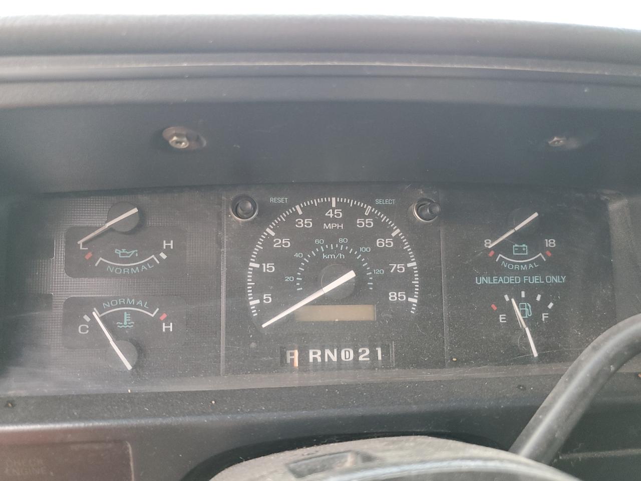 1996 Ford Econoline E350 Super Duty VIN: 1FBJS31H2THA89133 Lot: 64887434