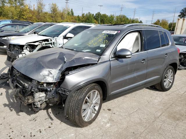 2016 Volkswagen Tiguan S продається в Sikeston, MO - Front End