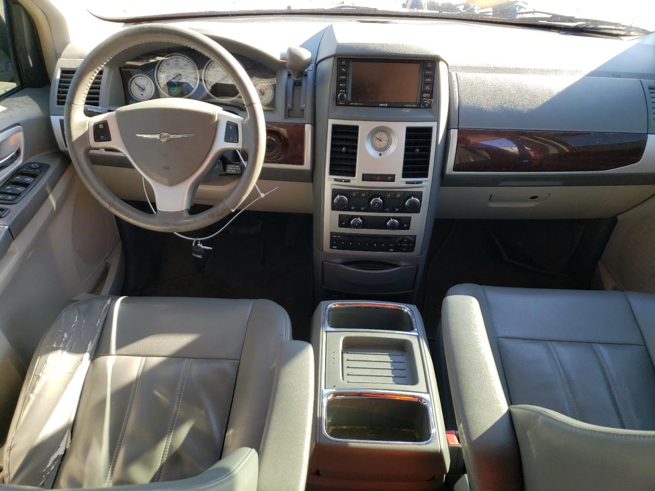 2010 Chrysler Town & Country Touring VIN: 2A4RR5DX0AR126071 Lot: 73218393