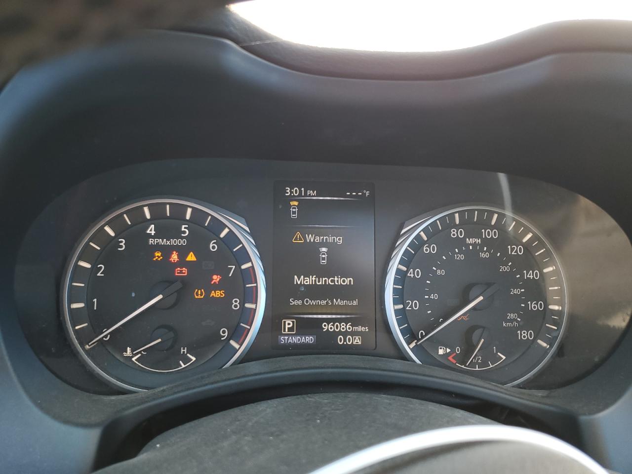 JN1EV7AP2KM511039 2019 Infiniti Q50 Luxe