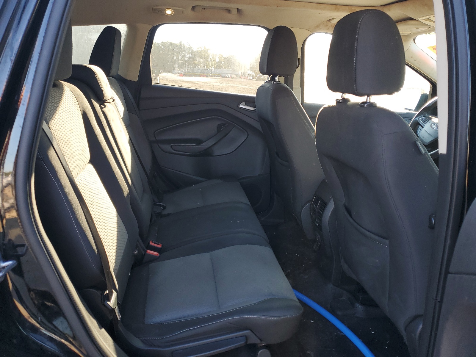 1FMCU0G9XHUC52683 2017 Ford Escape Se