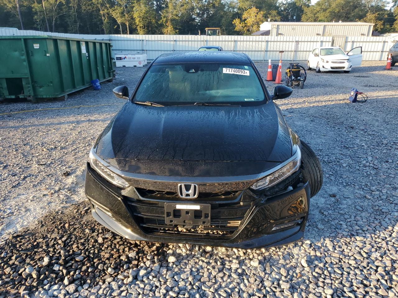 1HGCV1F39JA118194 2018 Honda Accord Sport