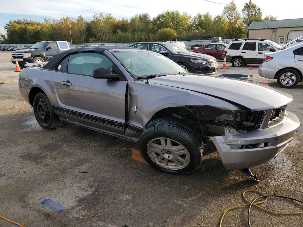 2006 Ford Mustang - Image 4