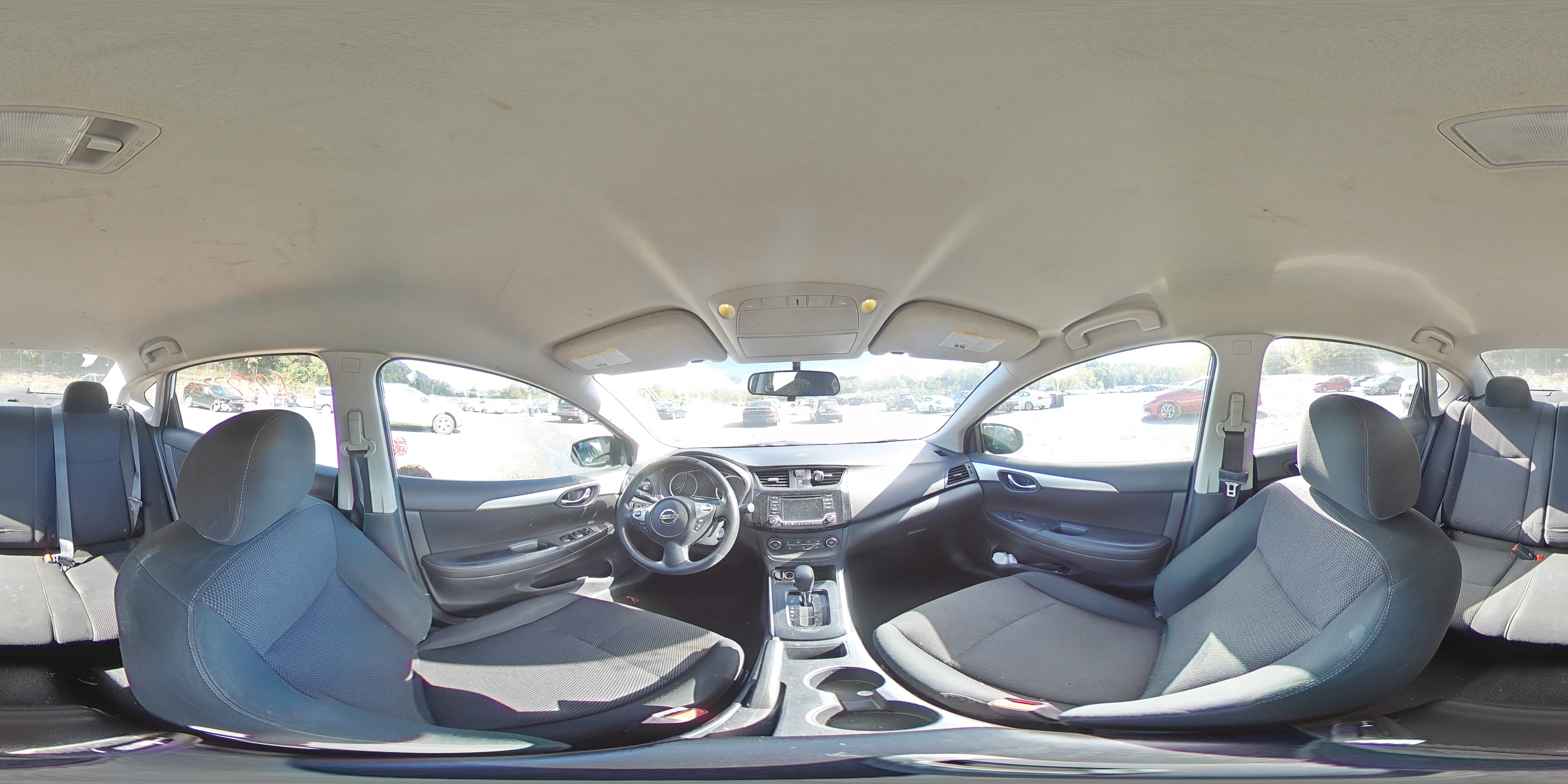 2019 Nissan Sentra - Image 13