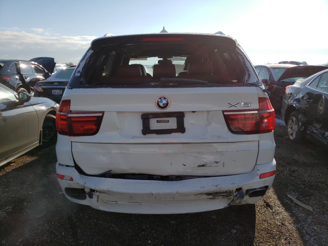 5UXZV4C52D0E11737 2013 BMW X5 xDrive35I