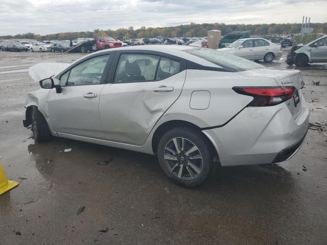  NISSAN VERSA 2021 Silver