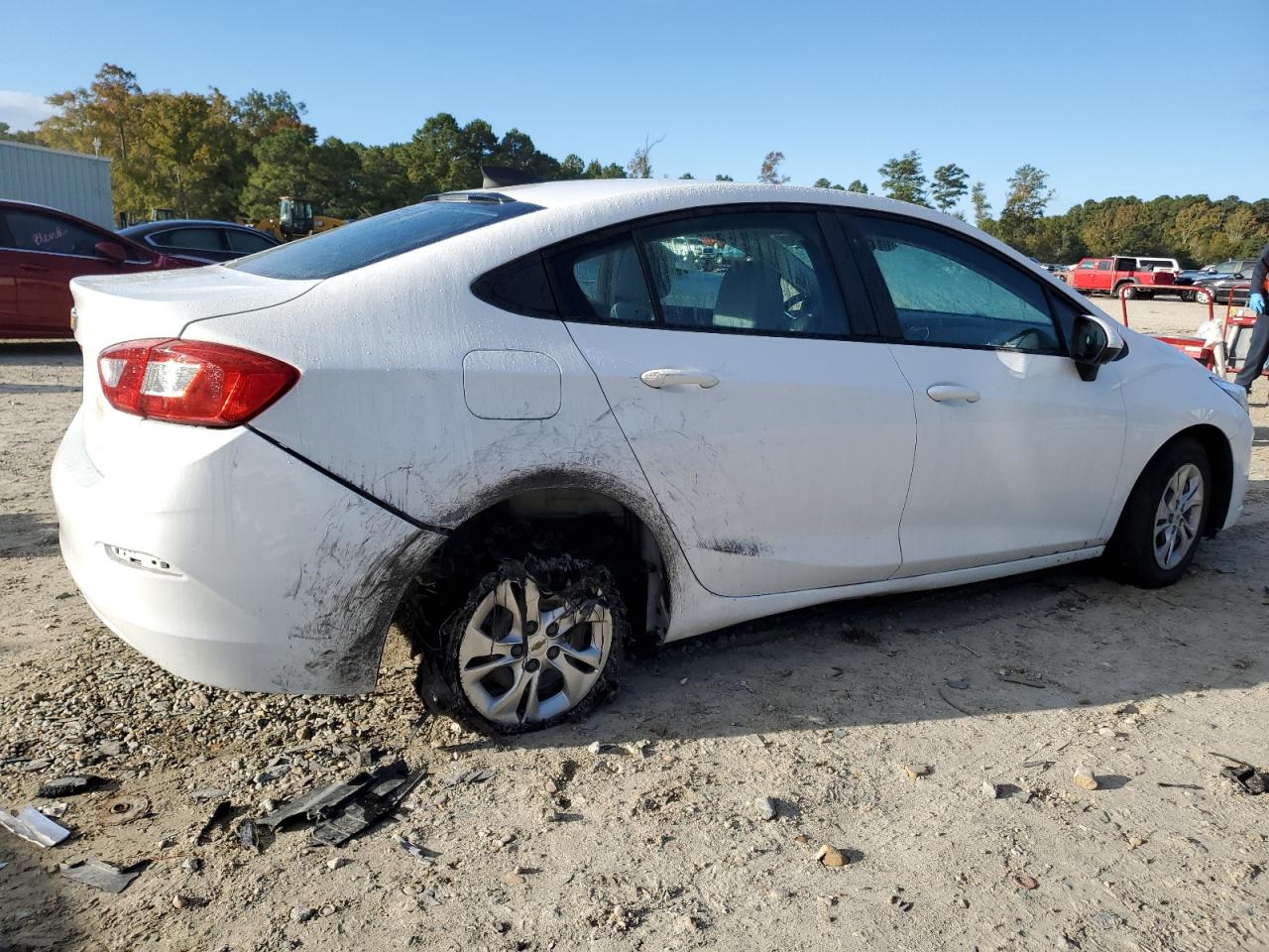 2019 Chevrolet Cruze Ls VIN: 1G1BC5SM5K7123194 Lot: 72511443