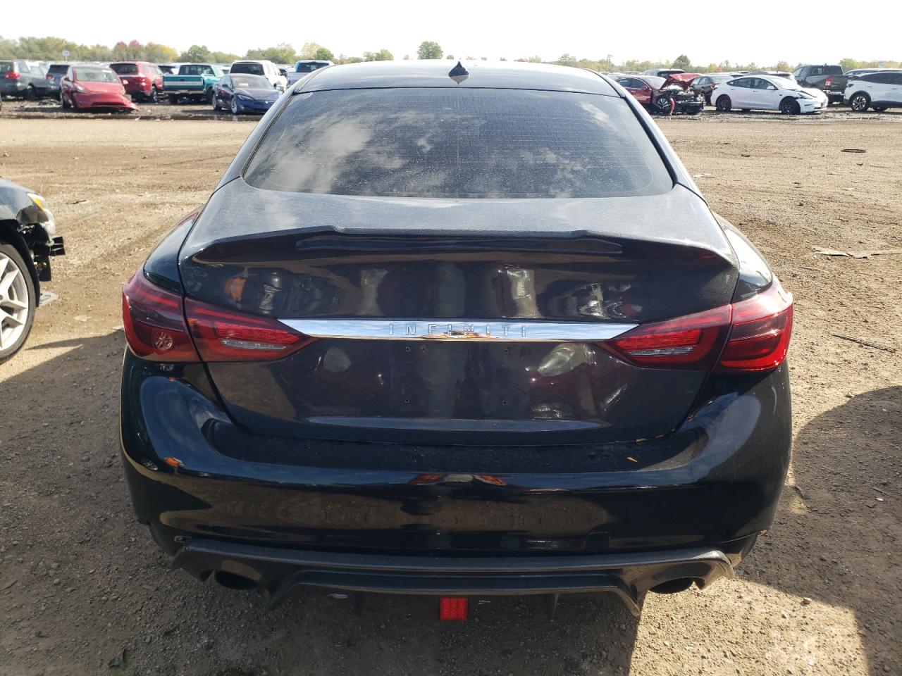 2018 Infiniti Q50 Luxe VIN: JN1EV7AR0JM610457 Lot: 72327473