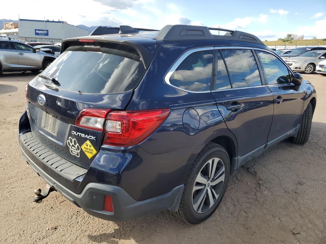 4S4BSANC0J3217944 2018 Subaru Outback 2.5I Limited