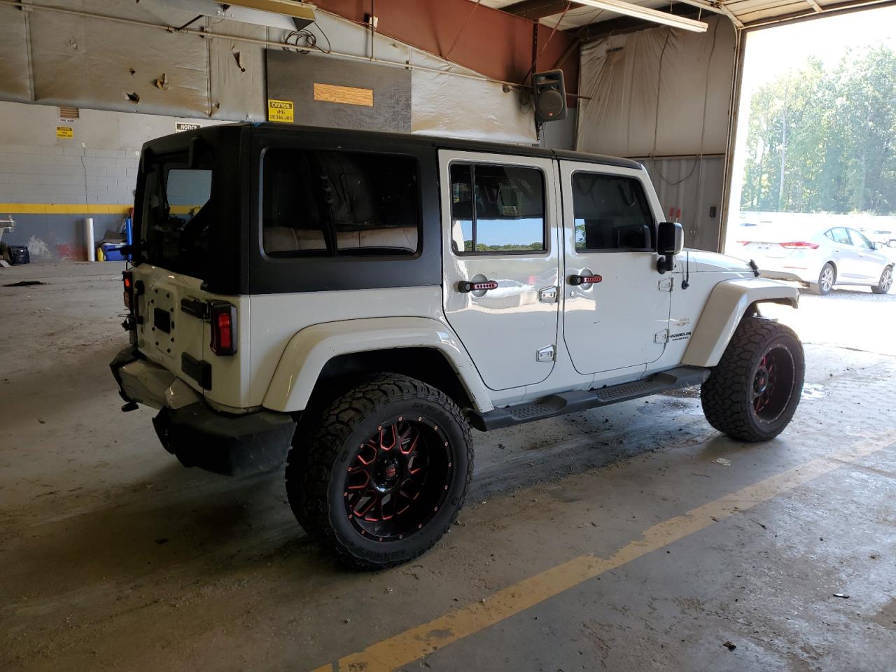 2014 Jeep Wrangler Unlimited Sahara VIN: 1C4BJWEG9EL295538 Lot: 70455653