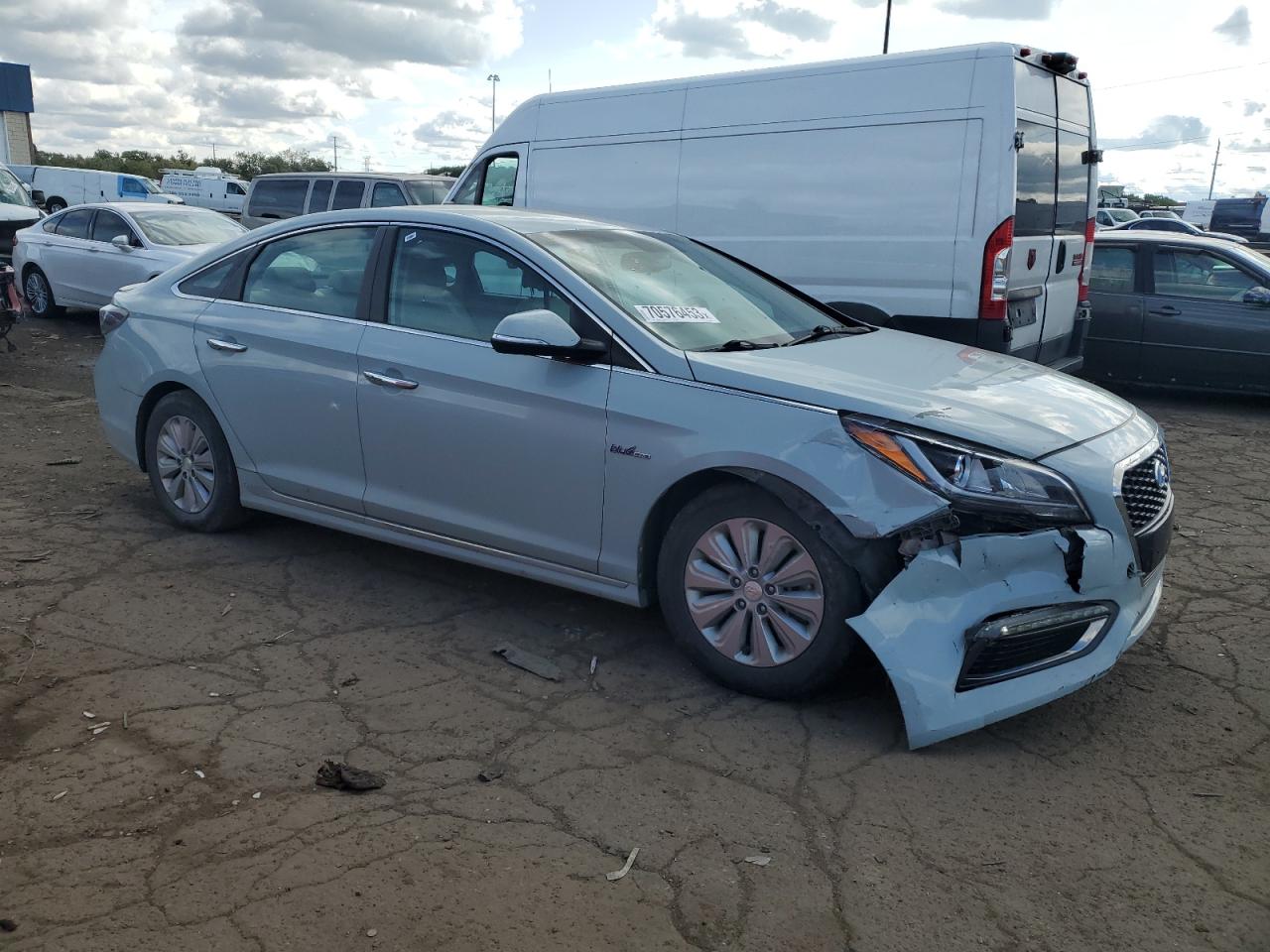 2016 Hyundai Sonata Hybrid VIN: KMHE24L1XGA013804 Lot: 70576453