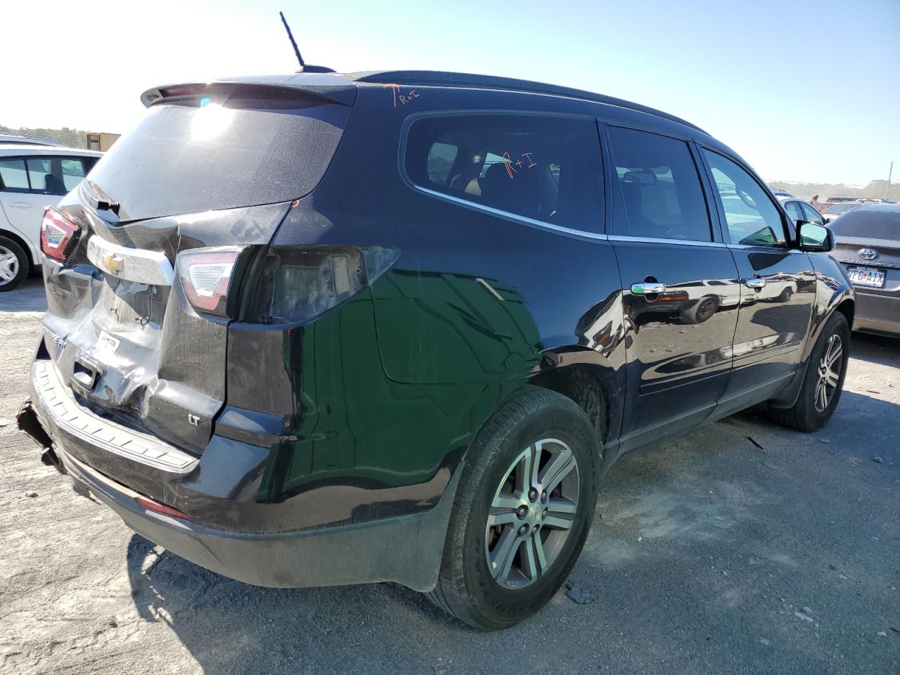 2017 Chevrolet Traverse Lt VIN: 1GNKVHKD8HJ141999 Lot: 71631213