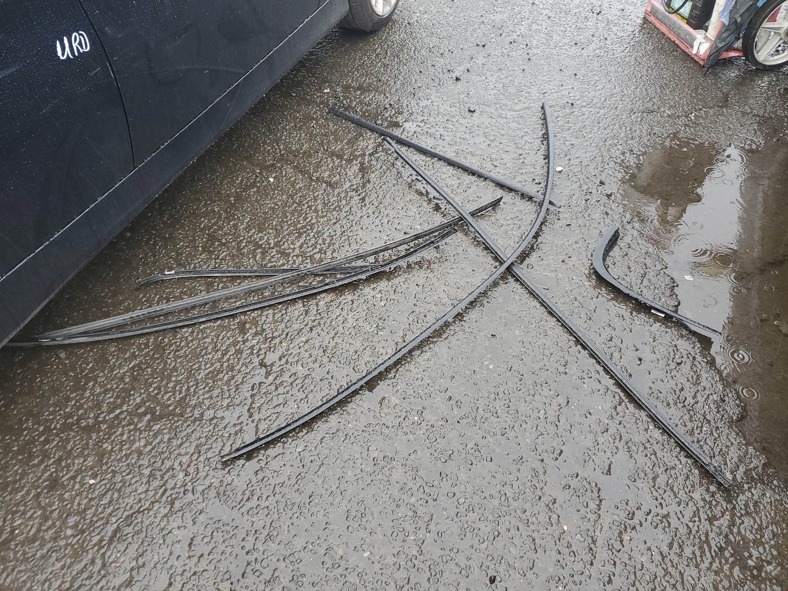 WBAVC93517KX54819 2007 BMW 328 Xi