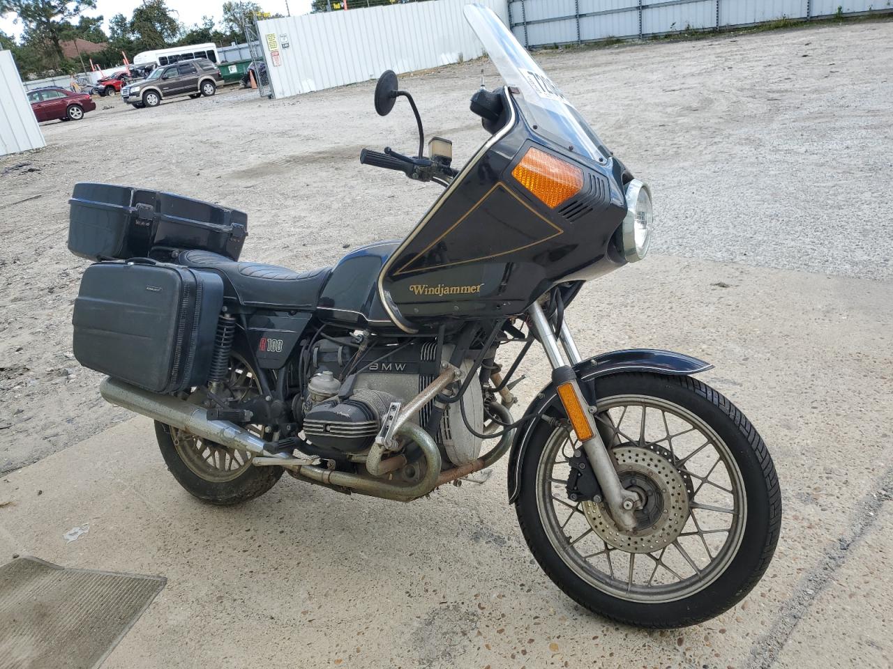 WBM043509B6175409 1981 BMW R100