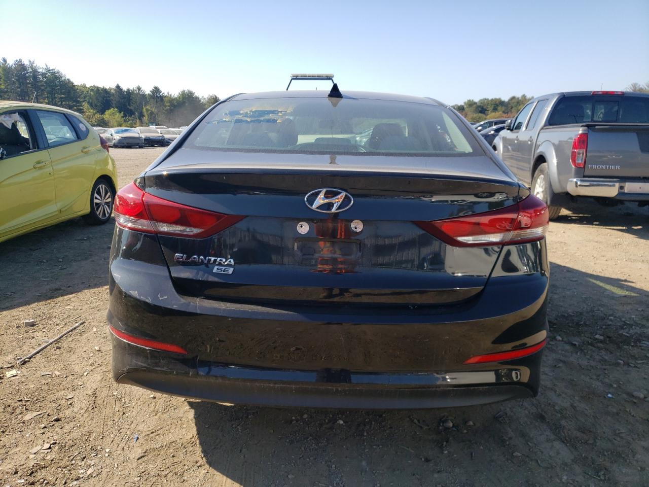 2018 Hyundai Elantra Se VIN: 5NPD74LF7JH379572 Lot: 71480393