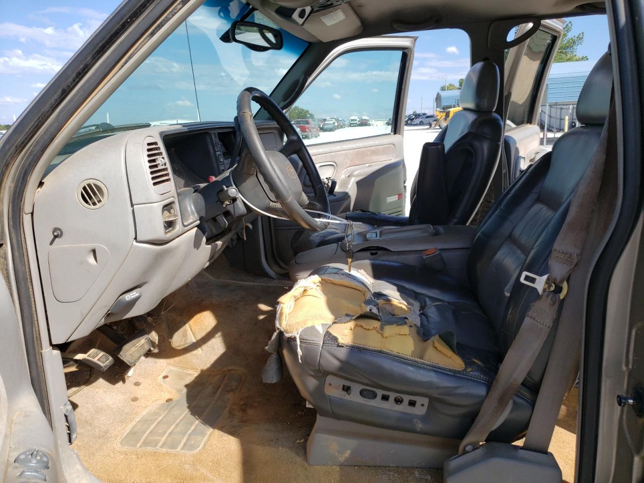 2000 Chevrolet Tahoe K1500 VIN: 1GNEK13R3YR184395 Lot: 80135653