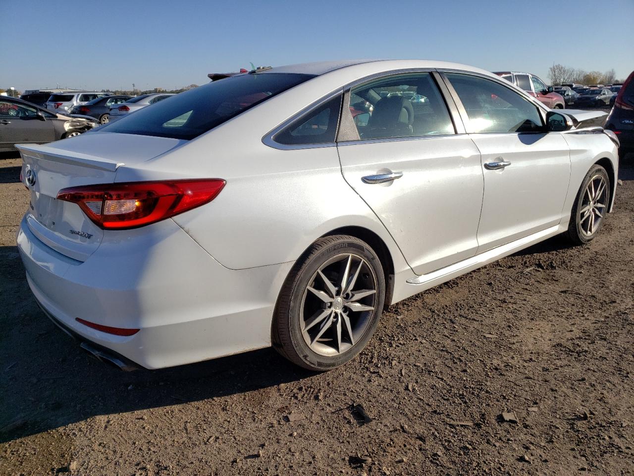 2015 Hyundai Sonata Sport VIN: 5NPE34AB0FH073997 Lot: 74029563