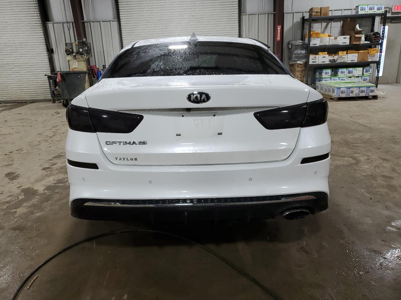 5XXGT4L38LG449173 2020 Kia Optima Lx