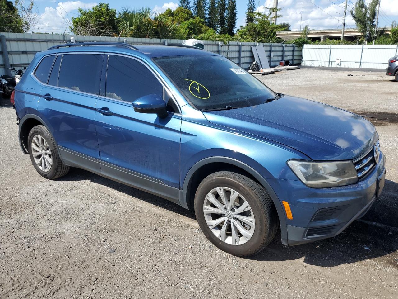 2019 Volkswagen Tiguan Se VIN: 3VV3B7AX3KM050632 Lot: 74682143