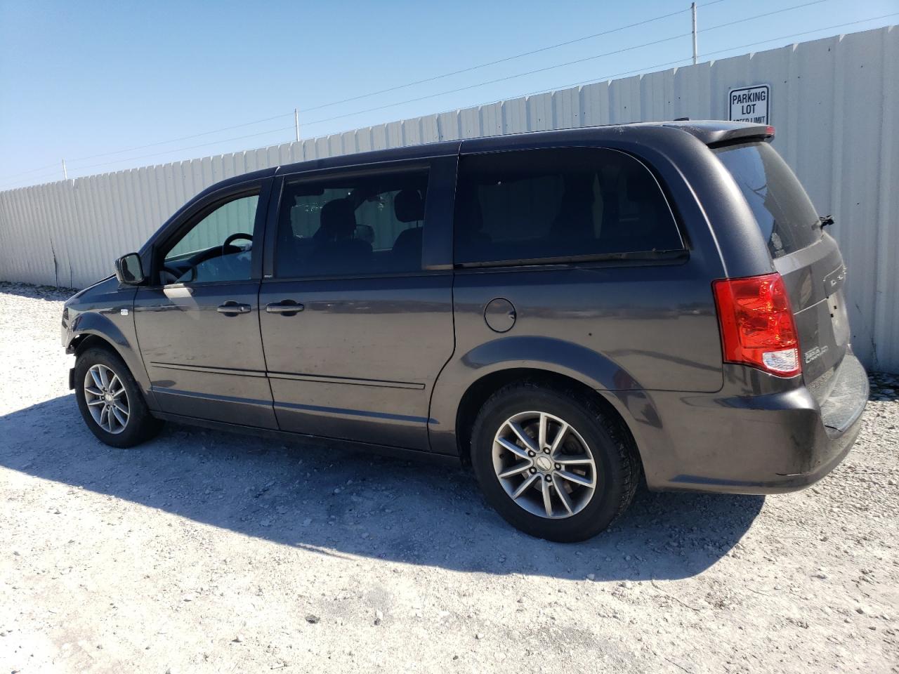 2C4RDGBG2ER193859 2014 Dodge Grand Caravan Se