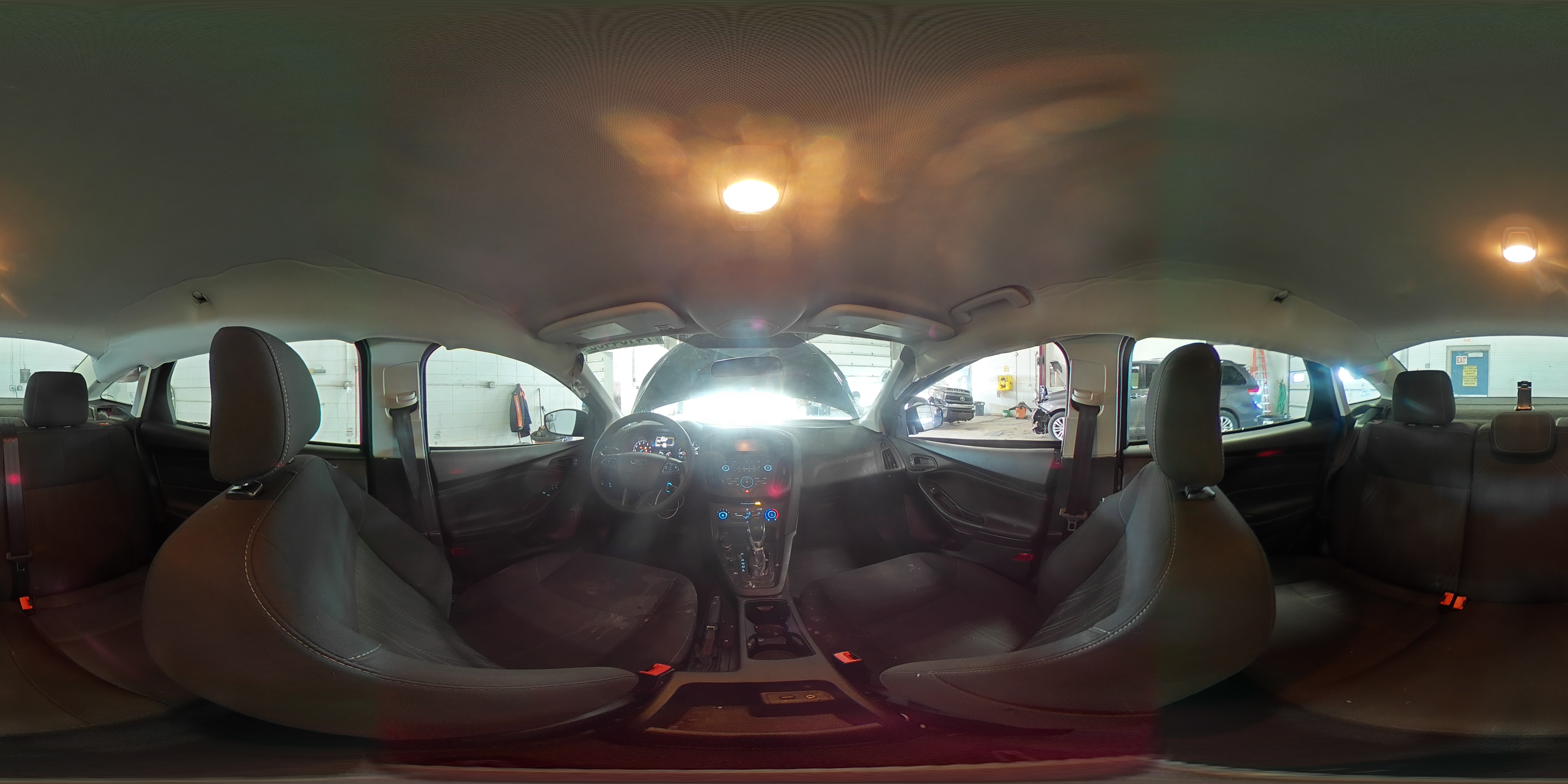 2016 Ford Focus - Image 13