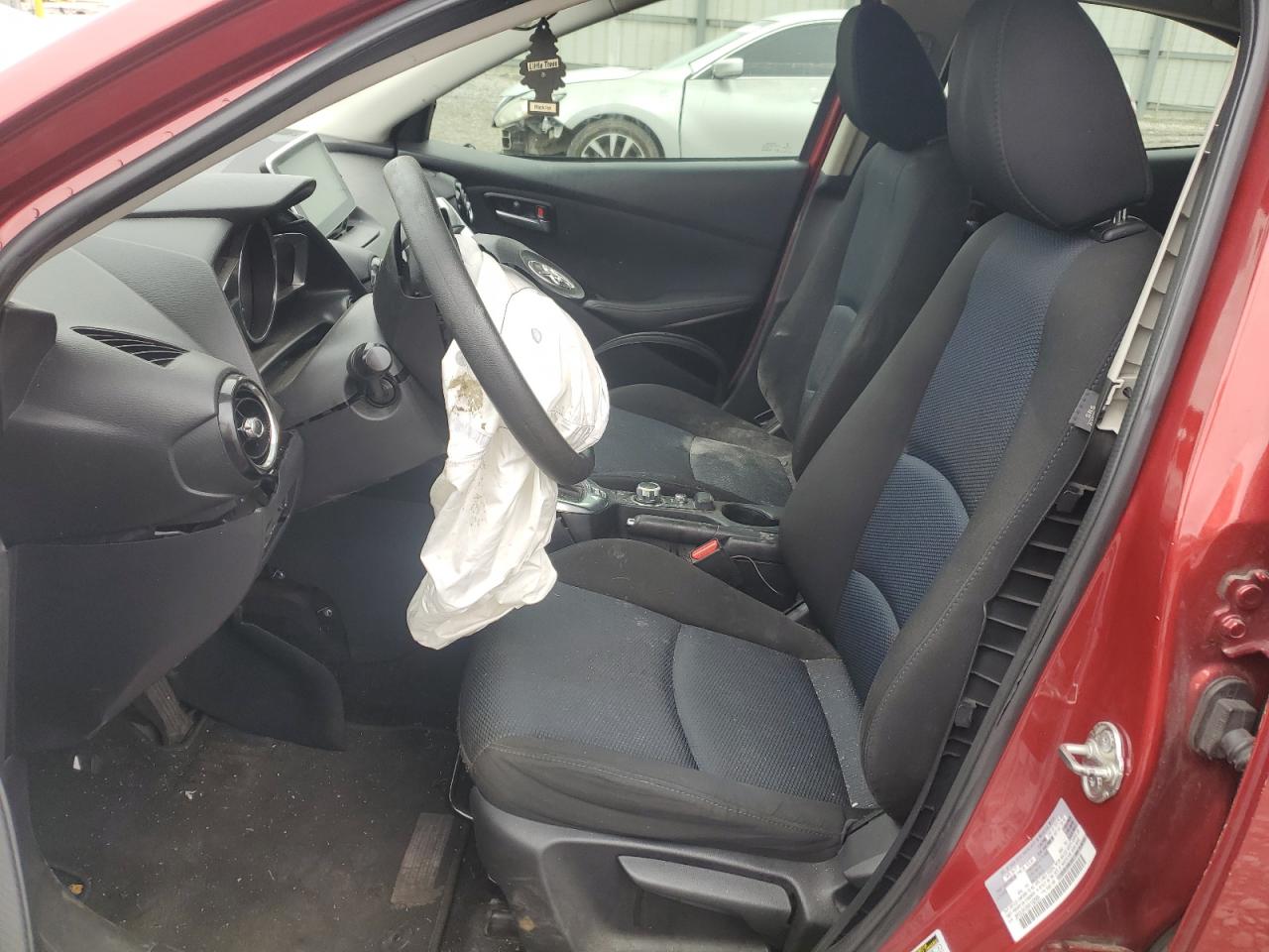 2017 Toyota Yaris Ia VIN: 3MYDLBYV5HY192555 Lot: 83094204