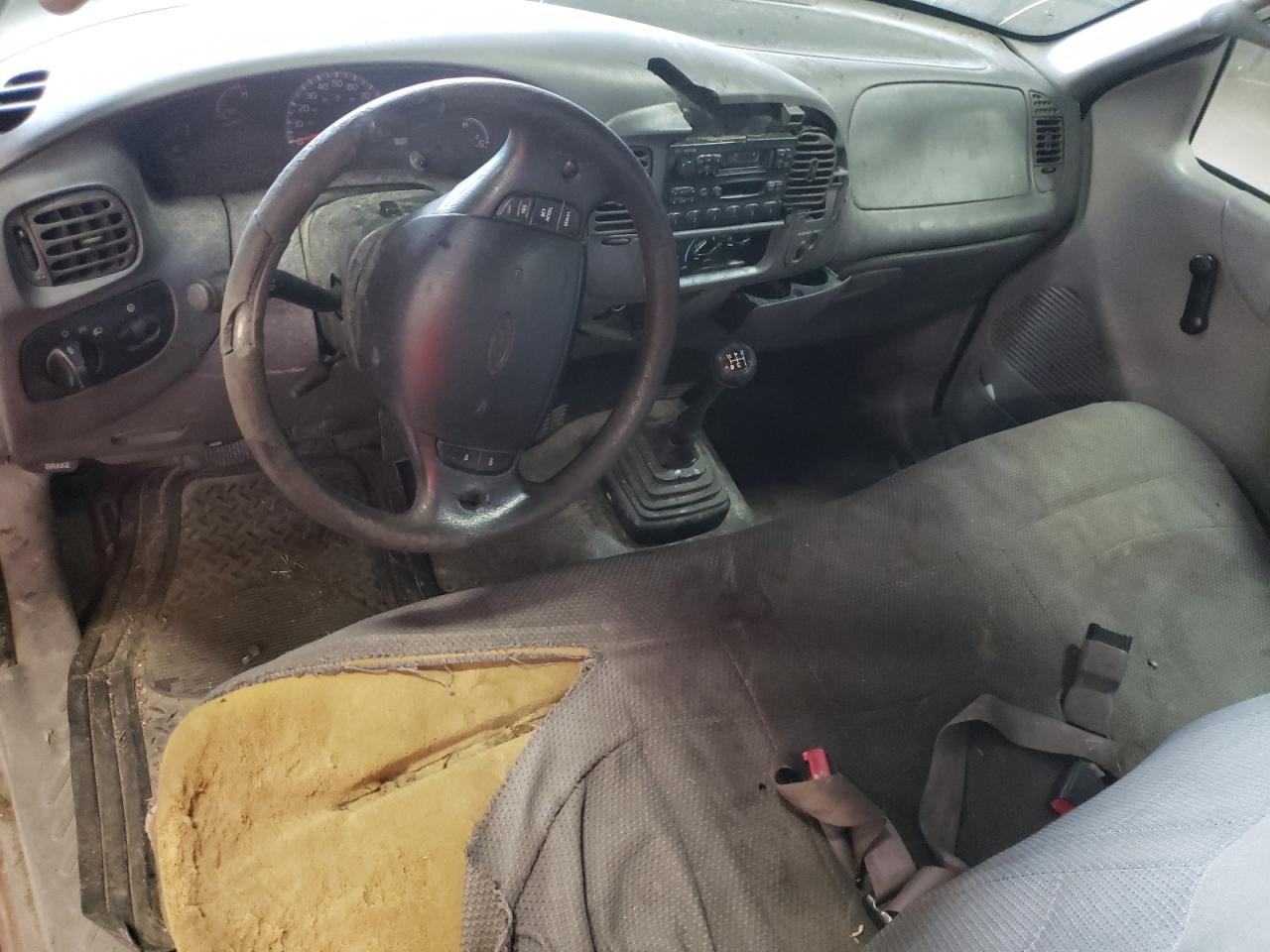 2000 Ford F150 VIN: 2FTZF1721YCA02251 Lot: 72402063