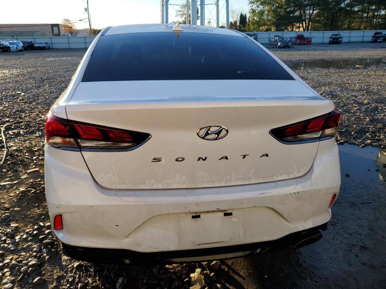 2018 Hyundai Sonata Sport VIN: 5NPE34AF9JH691864 Lot: 72674183