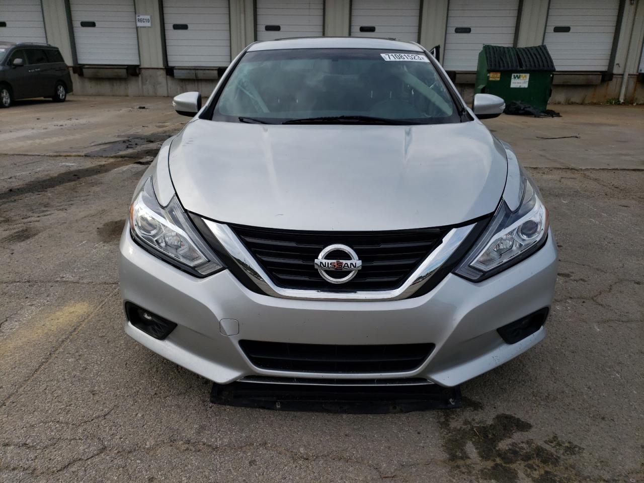 2017 Nissan Altima 2.5 VIN: 1N4AL3AP5HC208951 Lot: 71081523