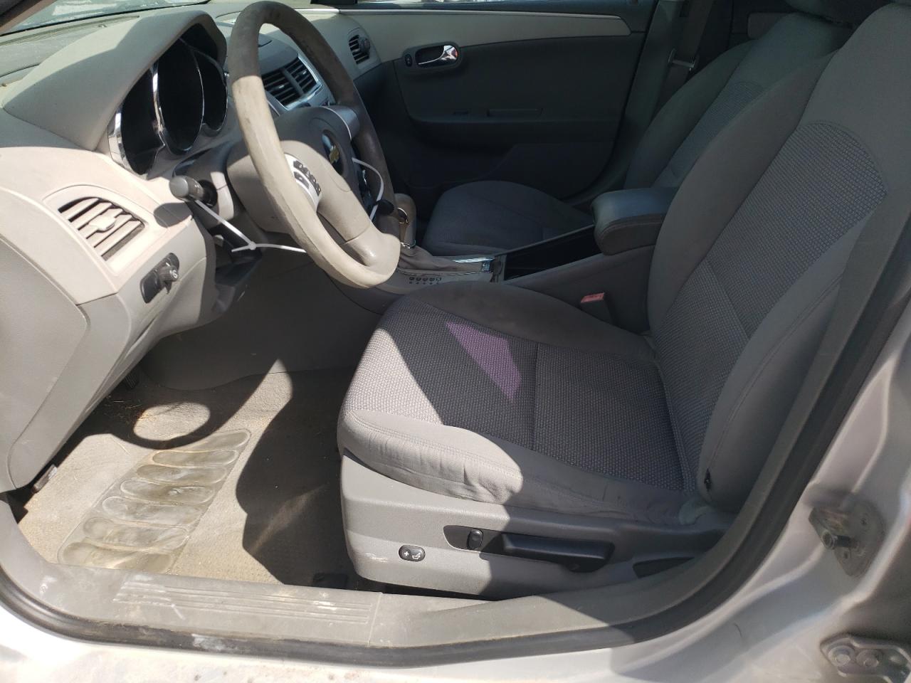 2011 Chevrolet Malibu - Image 7