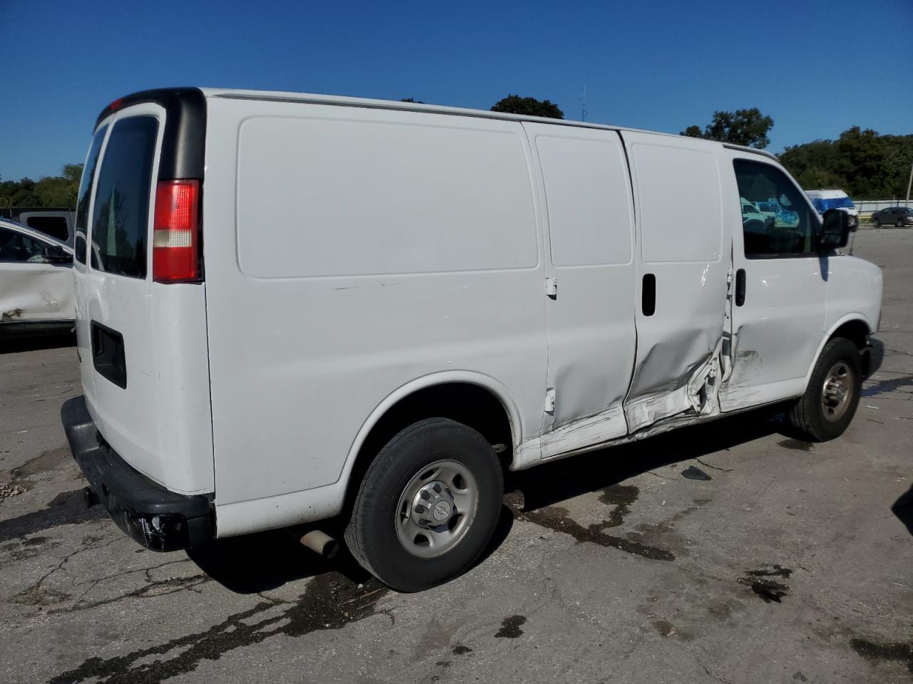 2015 Chevrolet Express G2500 VIN: 1GCWGFFF7F1110972 Lot: 70080473