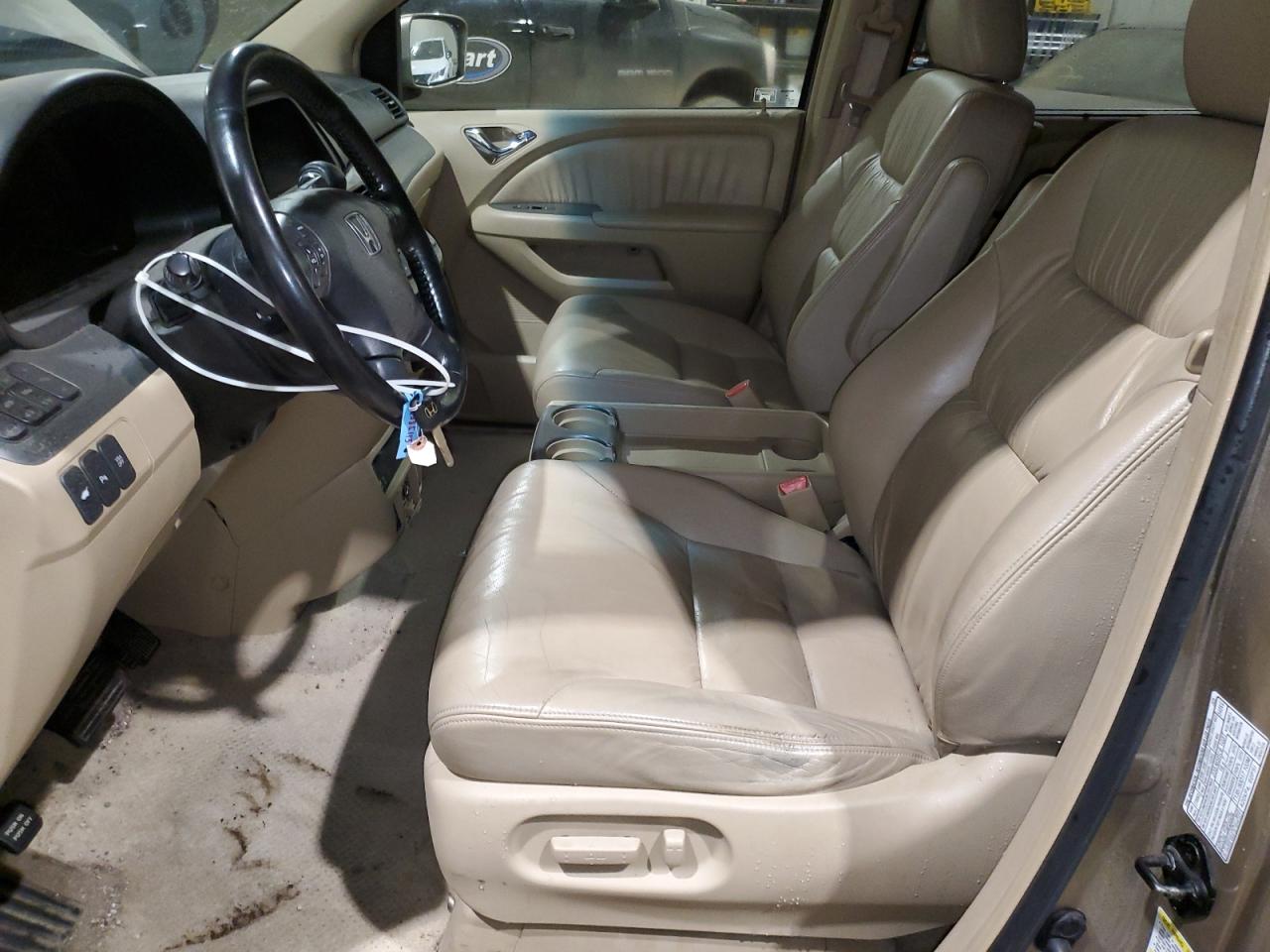 2006 Honda Odyssey Touring VIN: 5FNRL38856B505195 Lot: 72385113