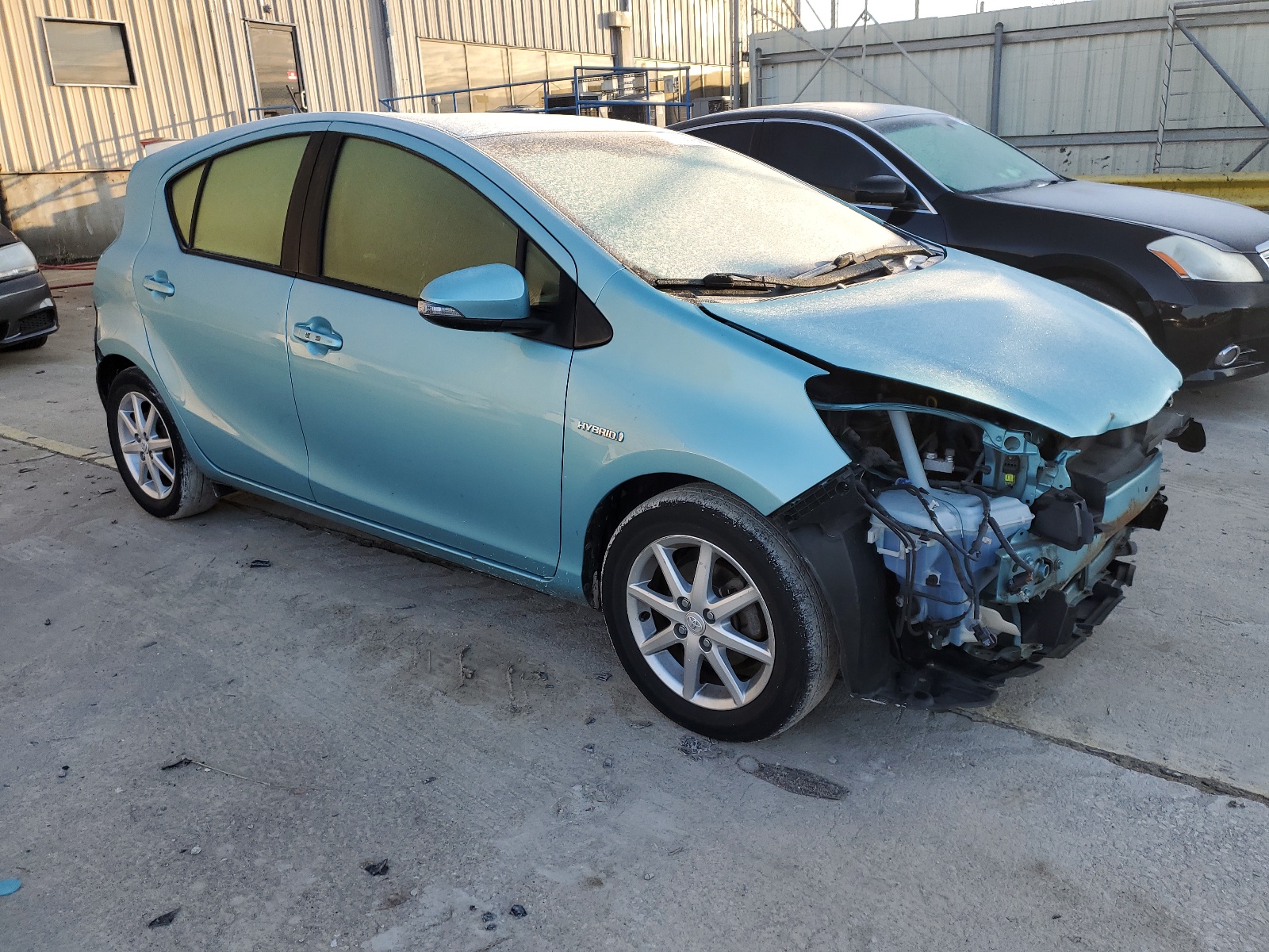 2012 Toyota Prius C vin: JTDKDTB36C1020225