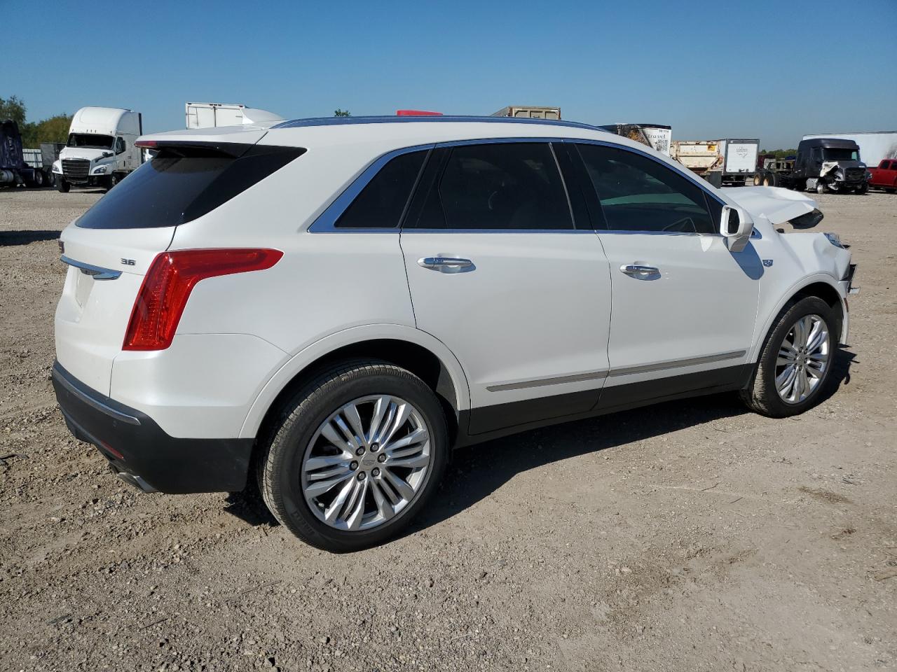 1GYKNERS3JZ176074 2018 Cadillac Xt5 Premium Luxury