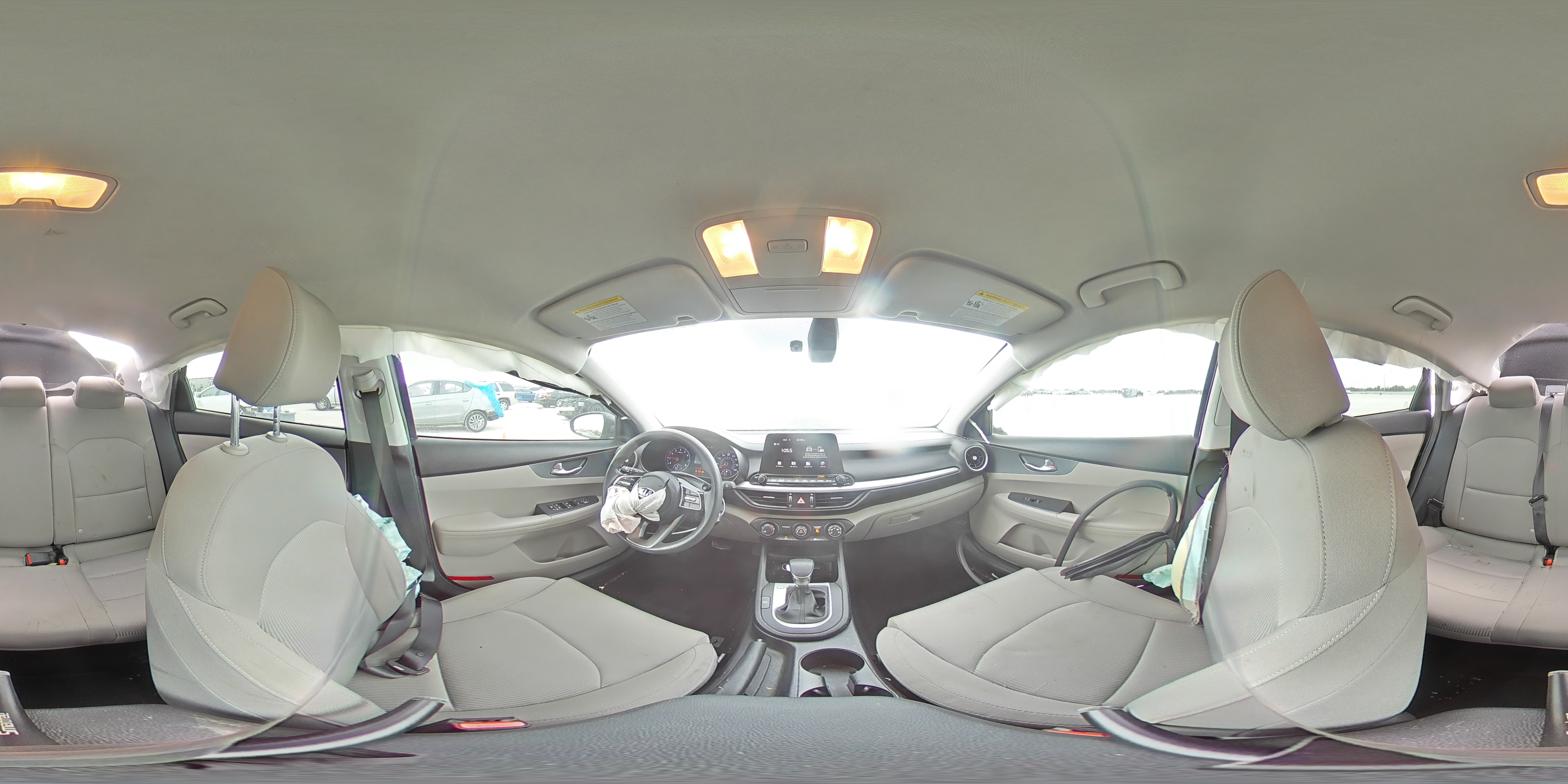 2020 Kia Forte - Image 13