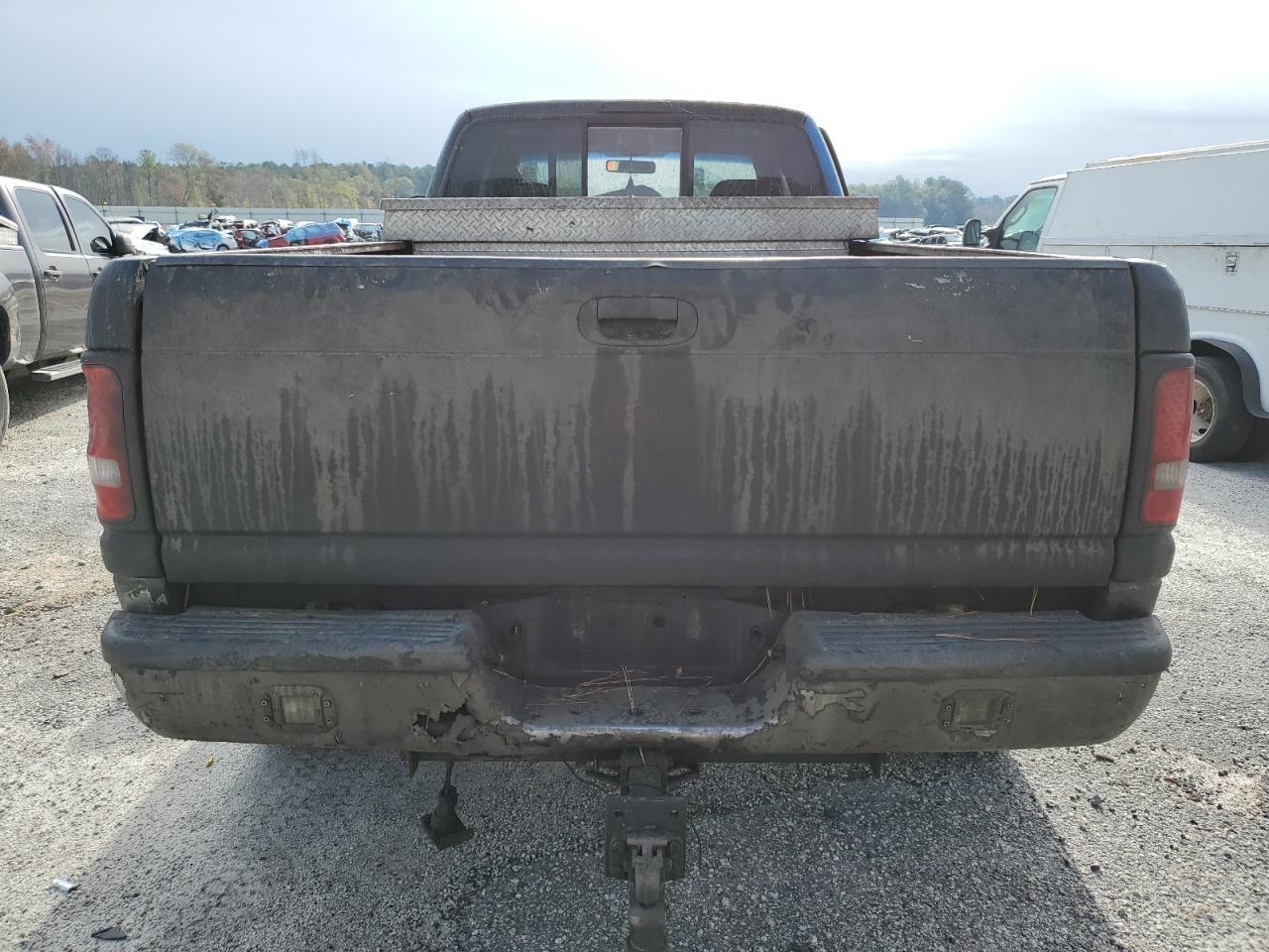 1B7KF23661J272518 2001 Dodge Ram 2500