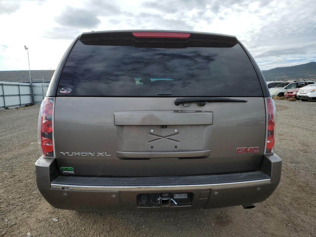 1GKS2MEF9DR158303 2013 GMC Yukon Xl Denali