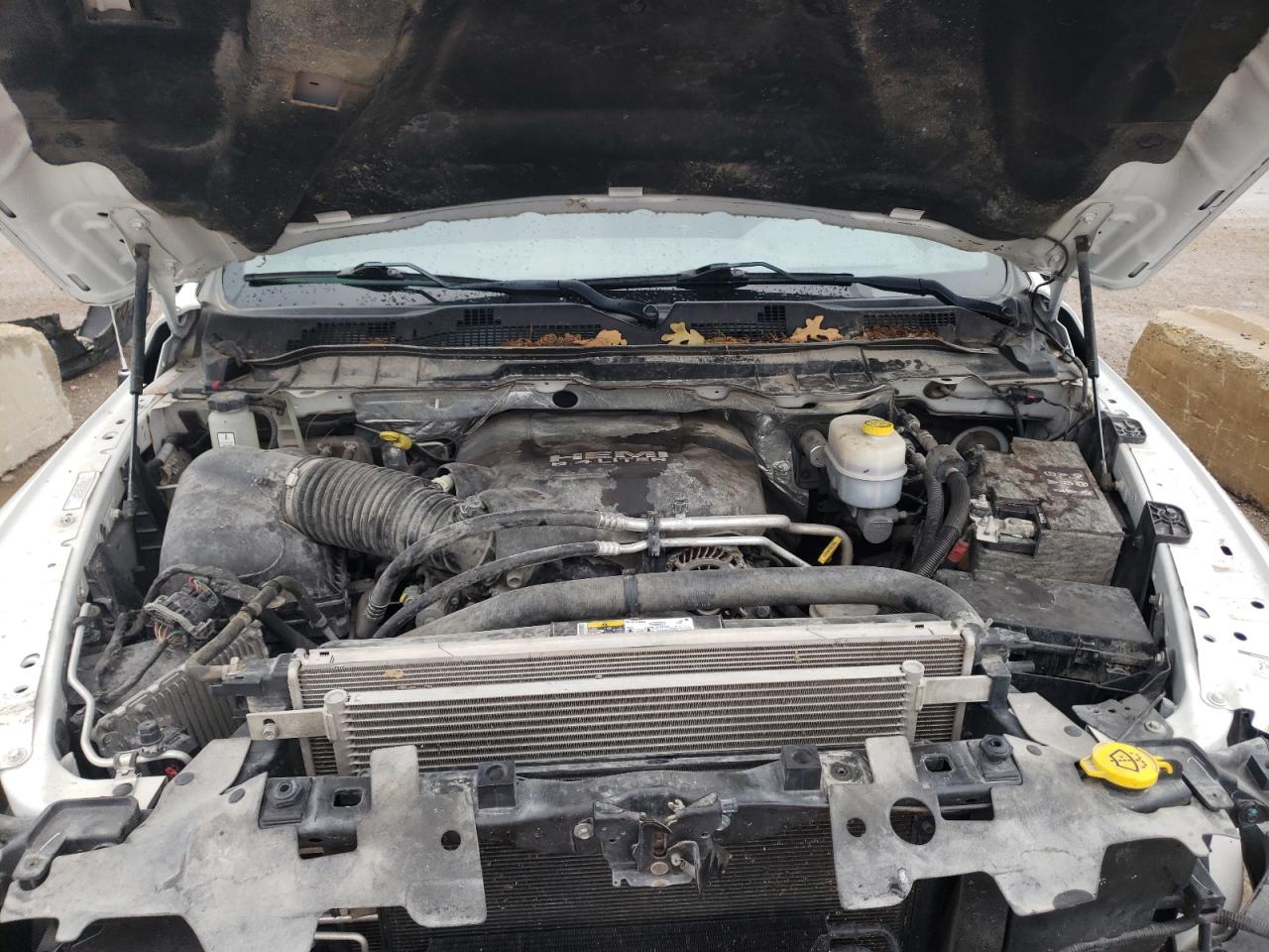 2016 RAM 2500 - Image 11