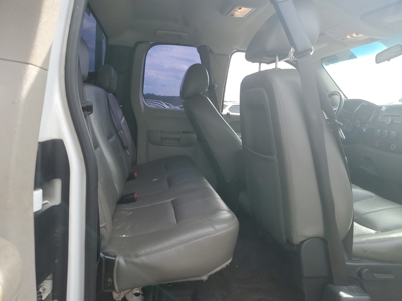 1GC5CZCG9BZ268487 2011 Chevrolet Silverado C3500