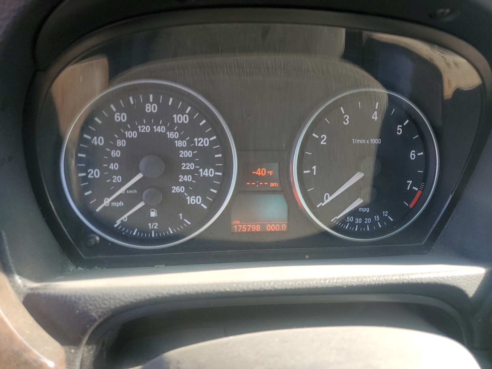 WBAVA37547NL15934 2007 BMW 328 I