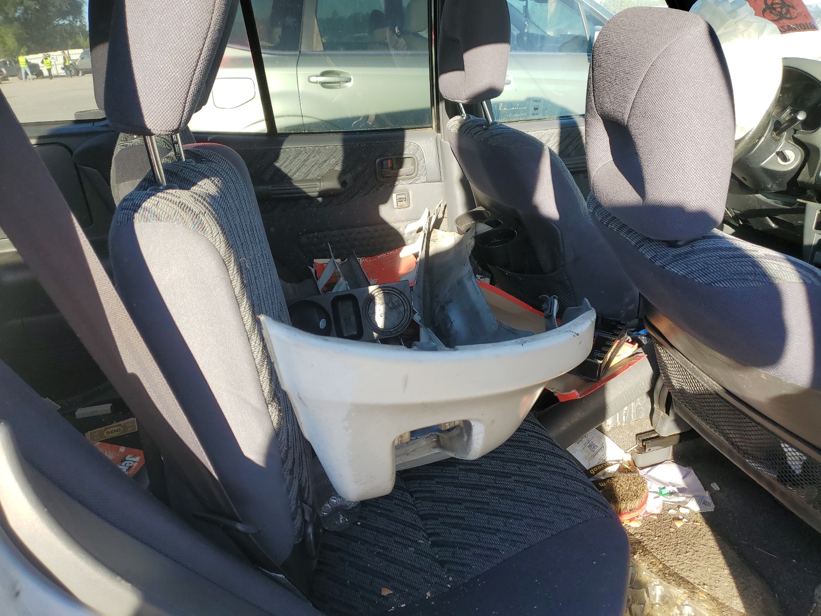 JT3GP10V4X7045542 1999 Toyota Rav4