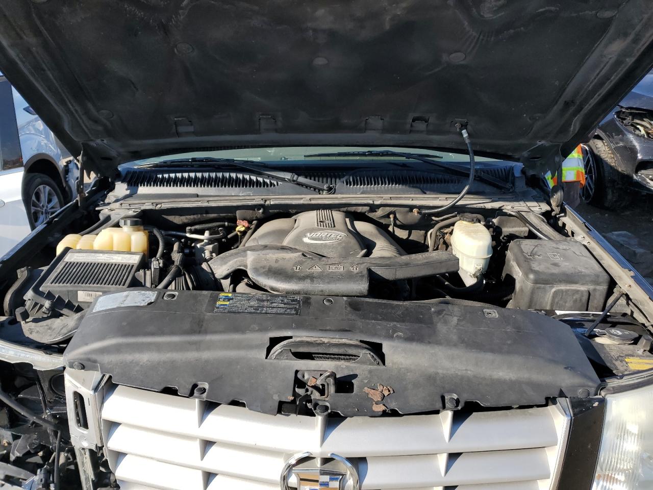 2004 Cadillac Escalade Luxury VIN: 1GYEK63NX4R284503 Lot: 51478885