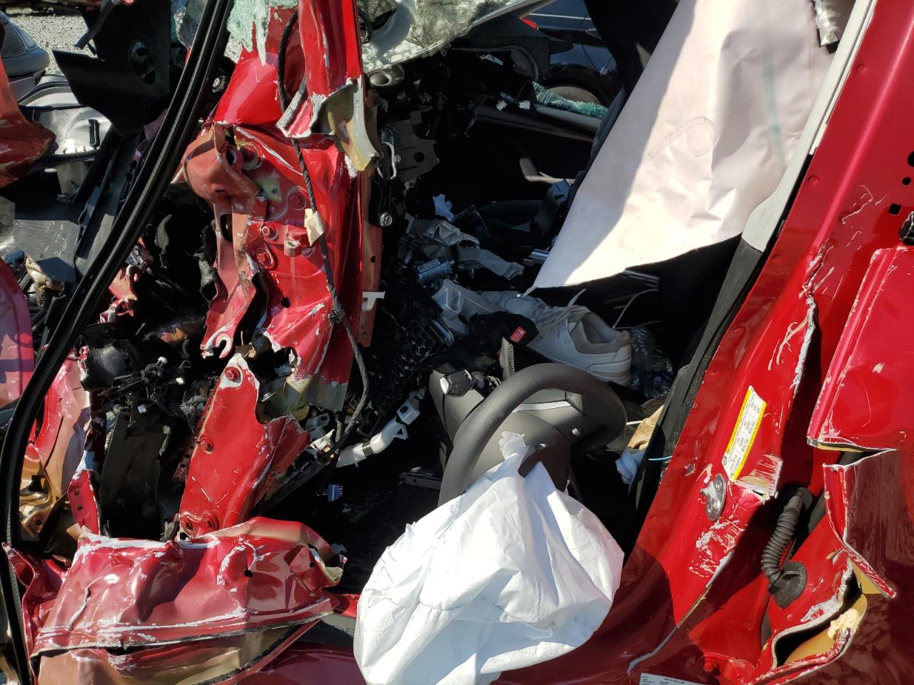 2023 Tesla Model Y VIN: 7SAYGDEE4PF709748 Lot: 71260973